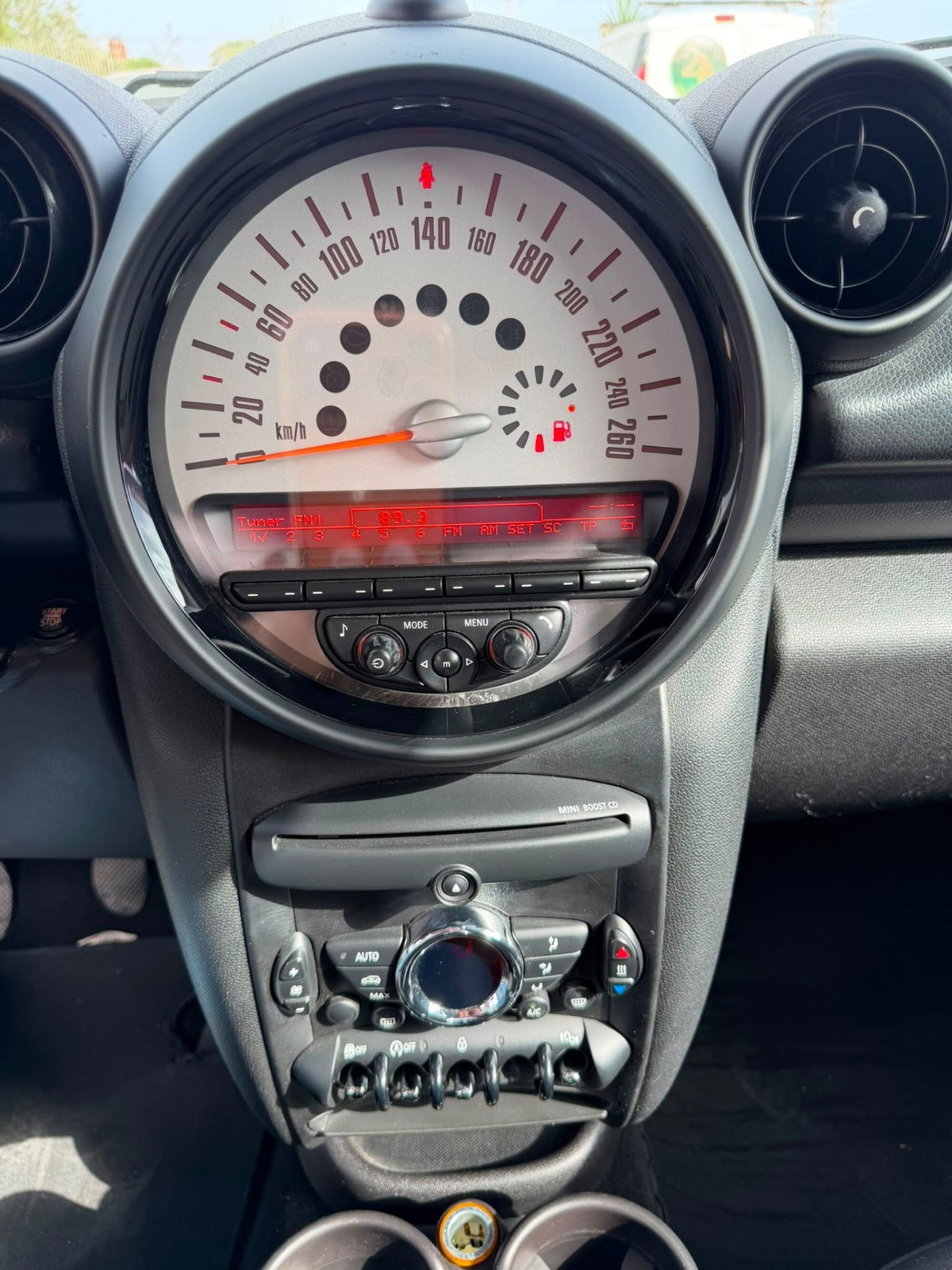 MINI Mini Countryman 1.6 Cooper D Countryman (14)