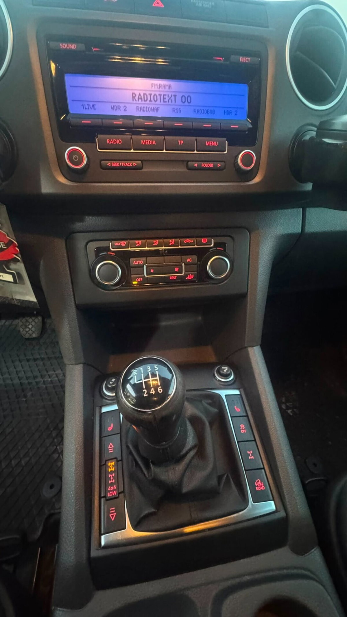 Volkswagen Veicoli Commerciali Amarok 2.0 BiTDI 164 CV 4MOTION Inseribile (17)