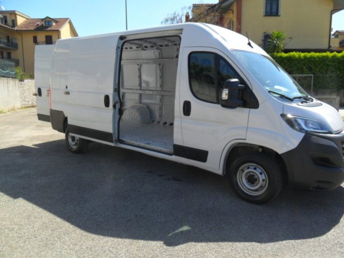 Fiat Ducato Furgone Vetrato 33 2.2 Mjt 140CV AT9 PM-TN Furgone Vetrato (11)