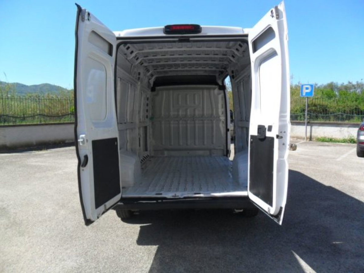 Fiat Ducato Furgone Vetrato 33 2.2 Mjt 140CV AT9 PM-TN Furgone Vetrato (14)