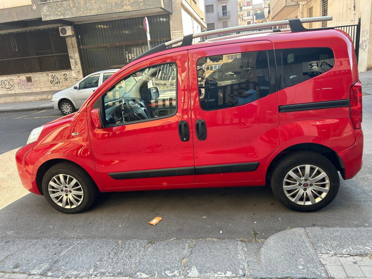 Fiat Qubo 1.3 MJT 75 CV Trekking (8)