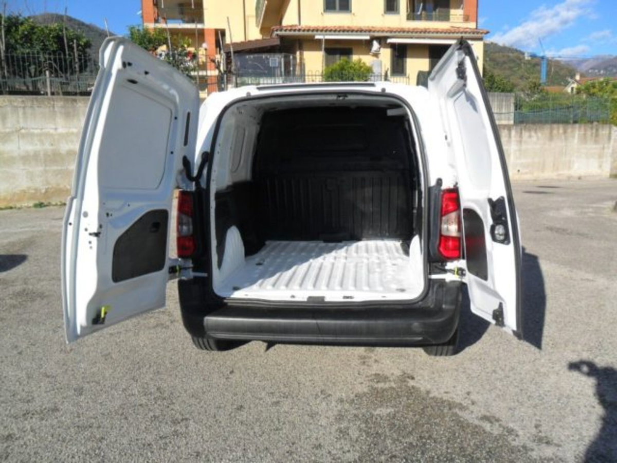 Toyota Proace City City 1.5D 100 CV S&S PC 5p. Comfort (8)