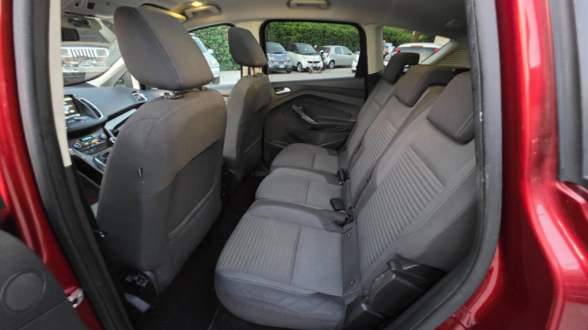 Ford C-Max 1.5 TDCi 120CV Powershift Start&Stop Titanium (11)
