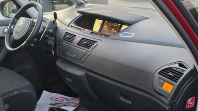 Citroen C4 Picasso 1.6 e-HDi 115 ETG6 Business (11)