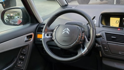 Citroen C4 Picasso 1.6 e-HDi 115 ETG6 Business (14)