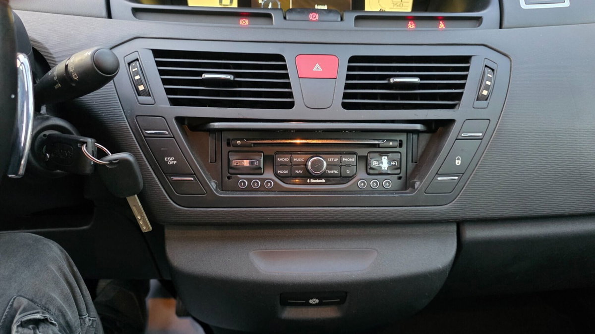 Citroen C4 Picasso 1.6 e-HDi 115 ETG6 Business (20)