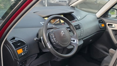 Citroen C4 Picasso 1.6 e-HDi 115 ETG6 Business (7)