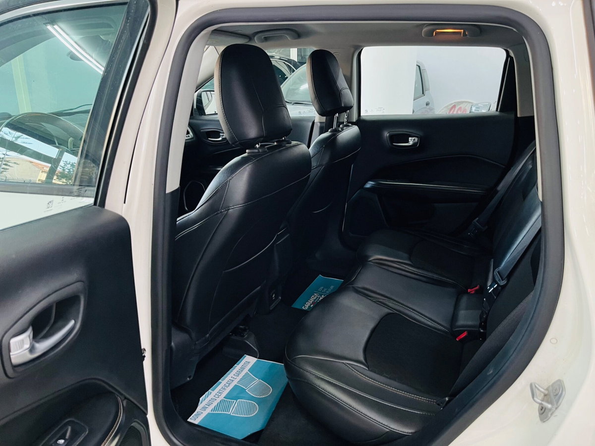Jeep Compass 1.6 Multijet II 2WD Longitude (13)