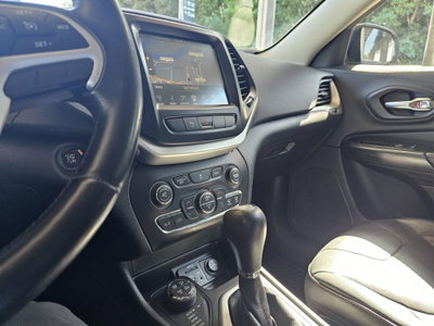 Jeep Cherokee 3.2 V6 Pentastar 4WD Active Drive Lock Trailhawk (17)