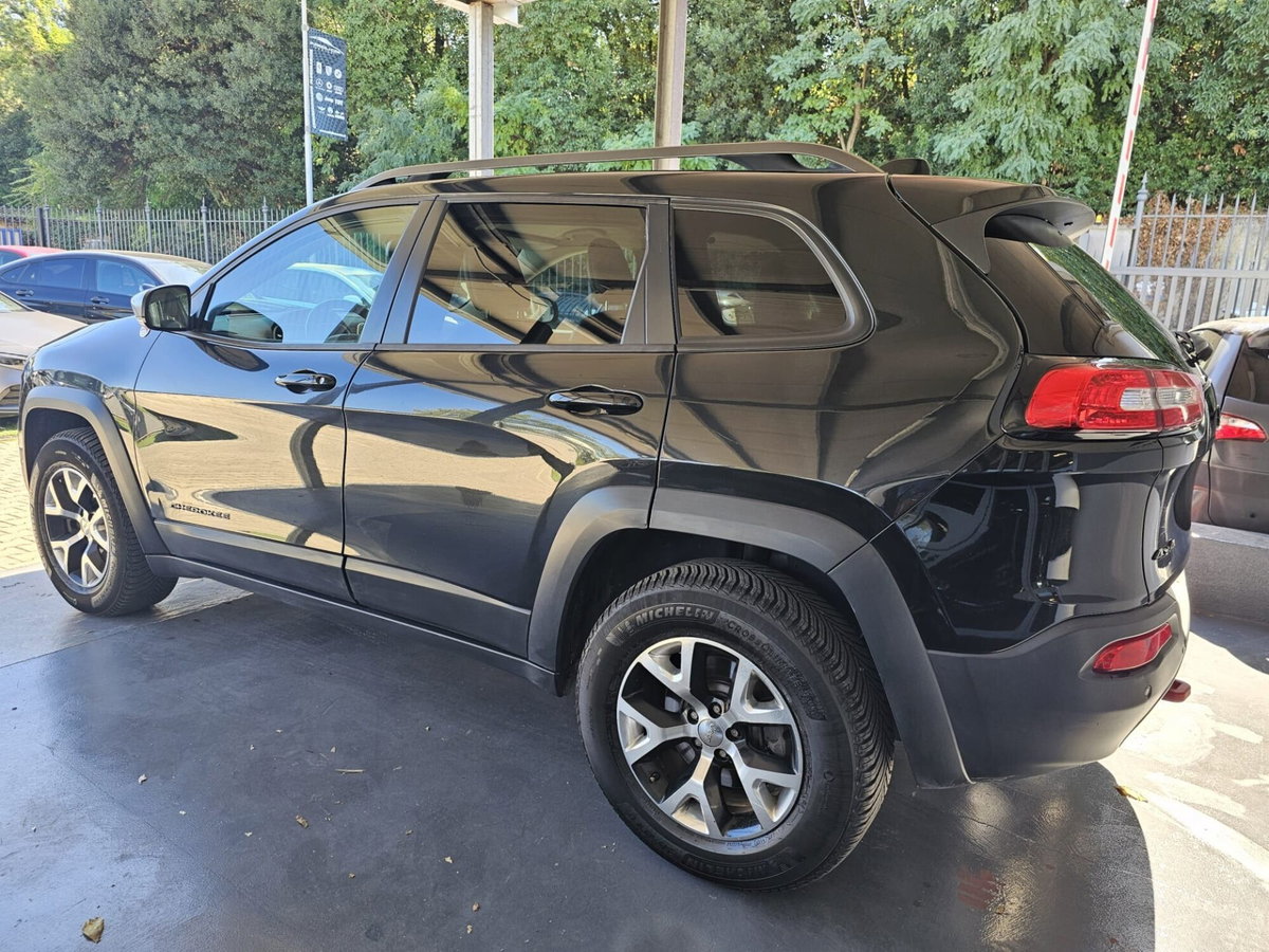 Jeep Cherokee 3.2 V6 Pentastar 4WD Active Drive Lock Trailhawk (5)