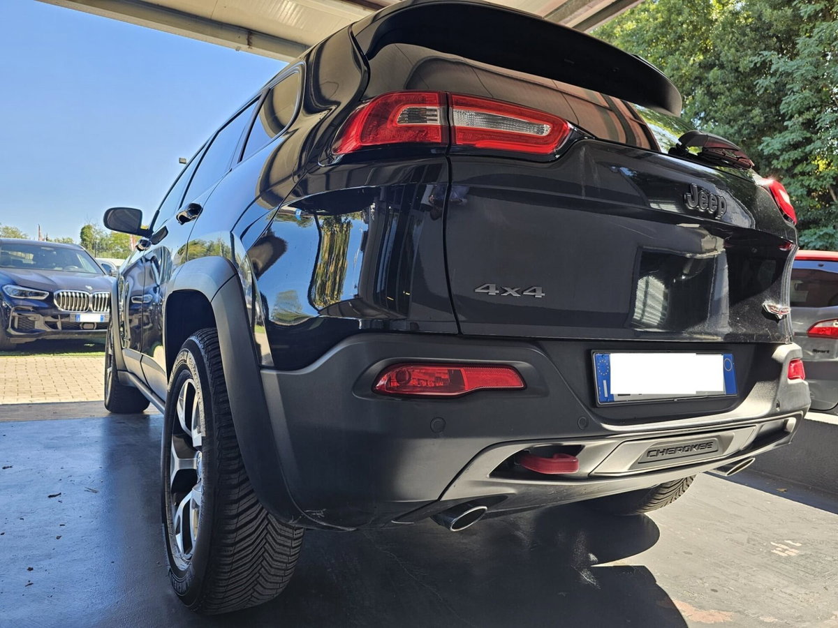 Jeep Cherokee 3.2 V6 Pentastar 4WD Active Drive Lock Trailhawk (6)