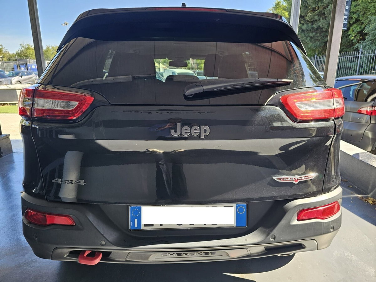 Jeep Cherokee 3.2 V6 Pentastar 4WD Active Drive Lock Trailhawk (7)