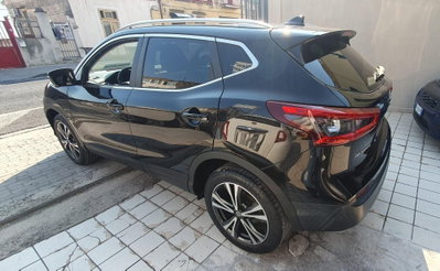 Nissan Qashqai 1.5 dCi N-Connecta (10)