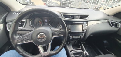 Nissan Qashqai 1.5 dCi N-Connecta (5)