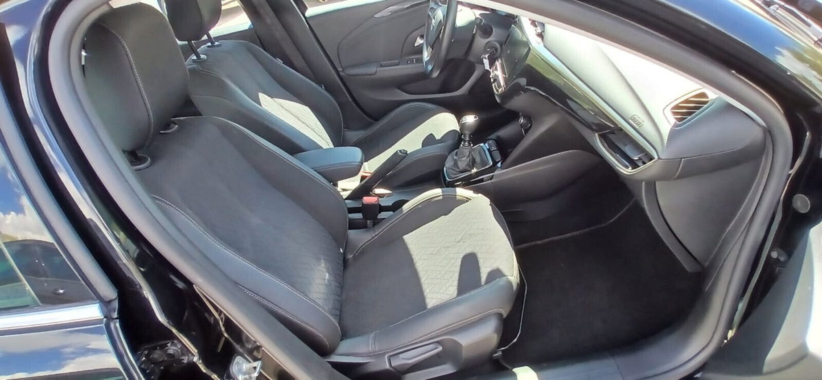 Opel Corsa 1.5 D 100 CV Elegance (16)