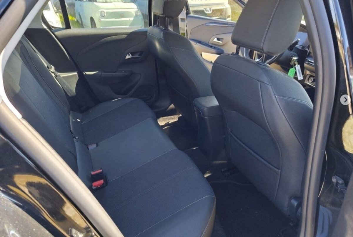 Opel Corsa 1.5 D 100 CV Elegance (8)