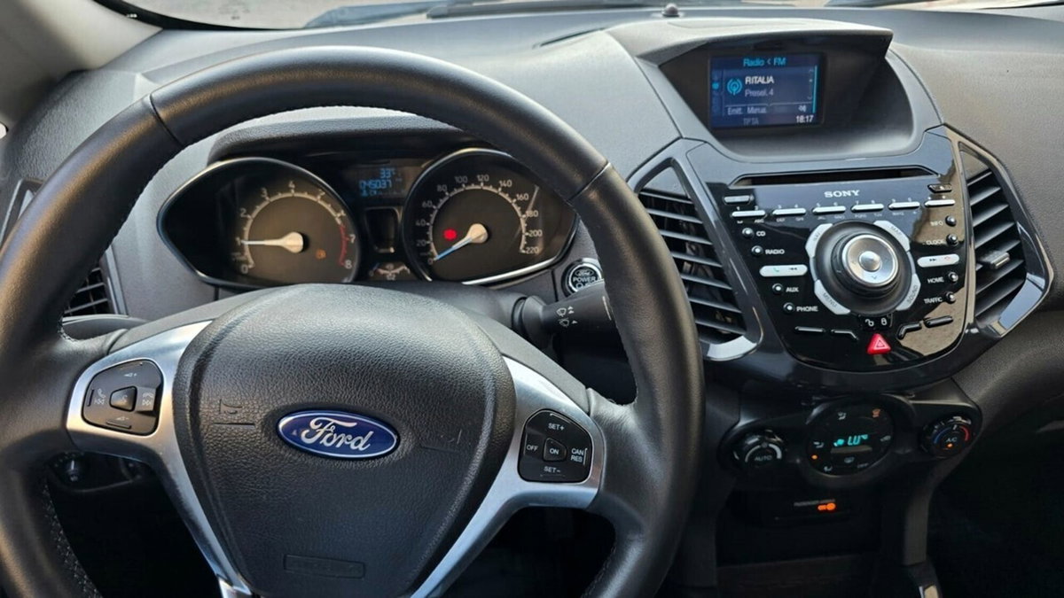 Ford EcoSport 1.0 EcoBoost 125 CV Titanium (5)