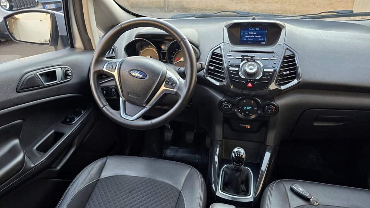 Ford EcoSport 1.0 EcoBoost 125 CV Titanium (9)