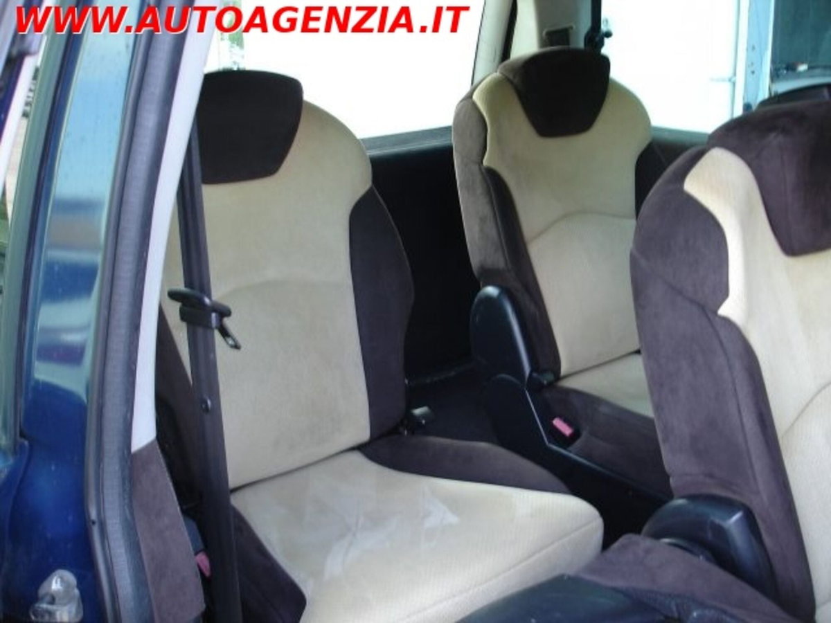 Lancia Phedra MJT Oro Plus (10)