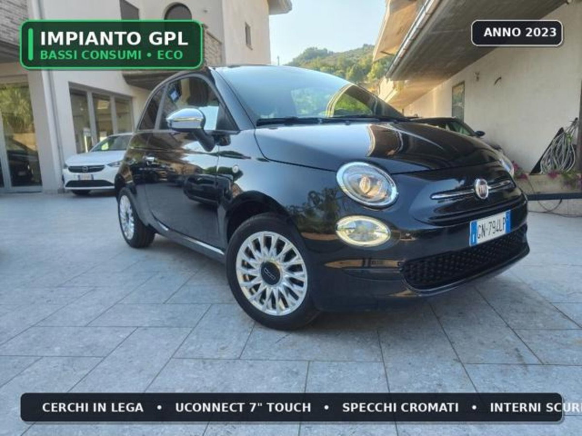Fiat 500 1.0 Hybrid Red