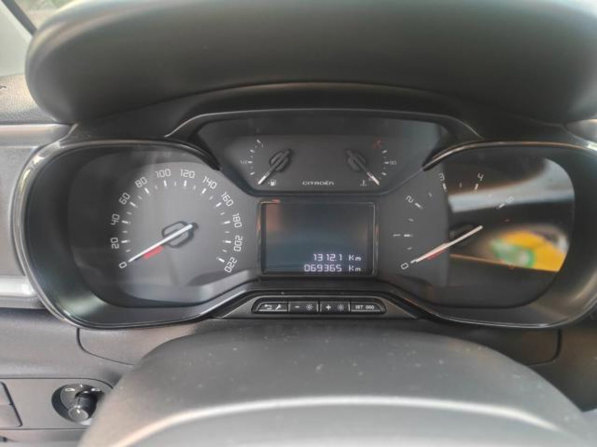 Citroen C3 1.2 puretech You s&s 83cv neopatentati (18)