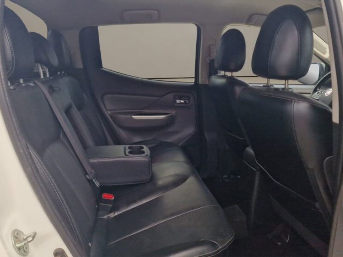 Fiat Fullback 2.4 180CV Doppia Cabina S&S Cross (19)