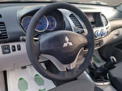 Mitsubishi L200 2.5 DI-D/136CV Double Cab Intense (10)