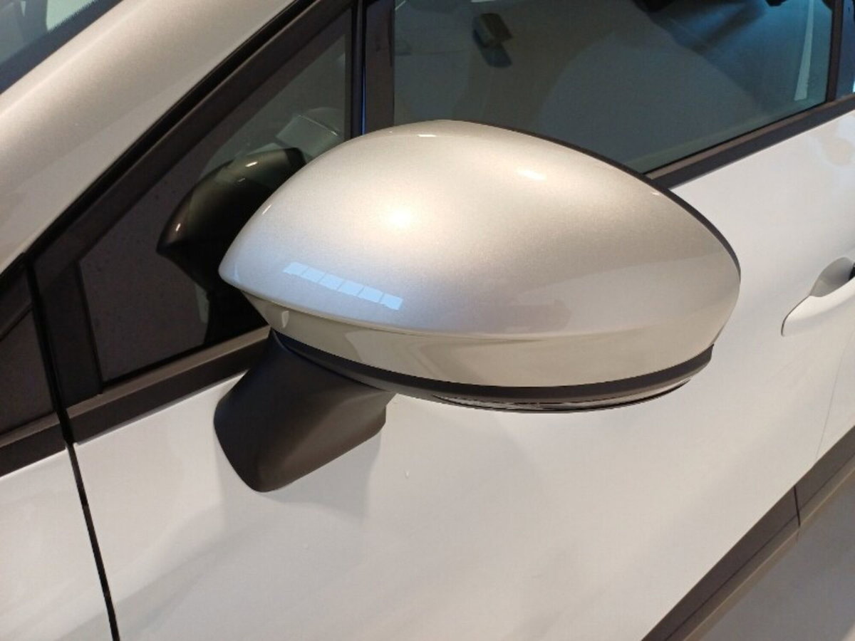Renault Captur TCe 90 CV Techno (9)