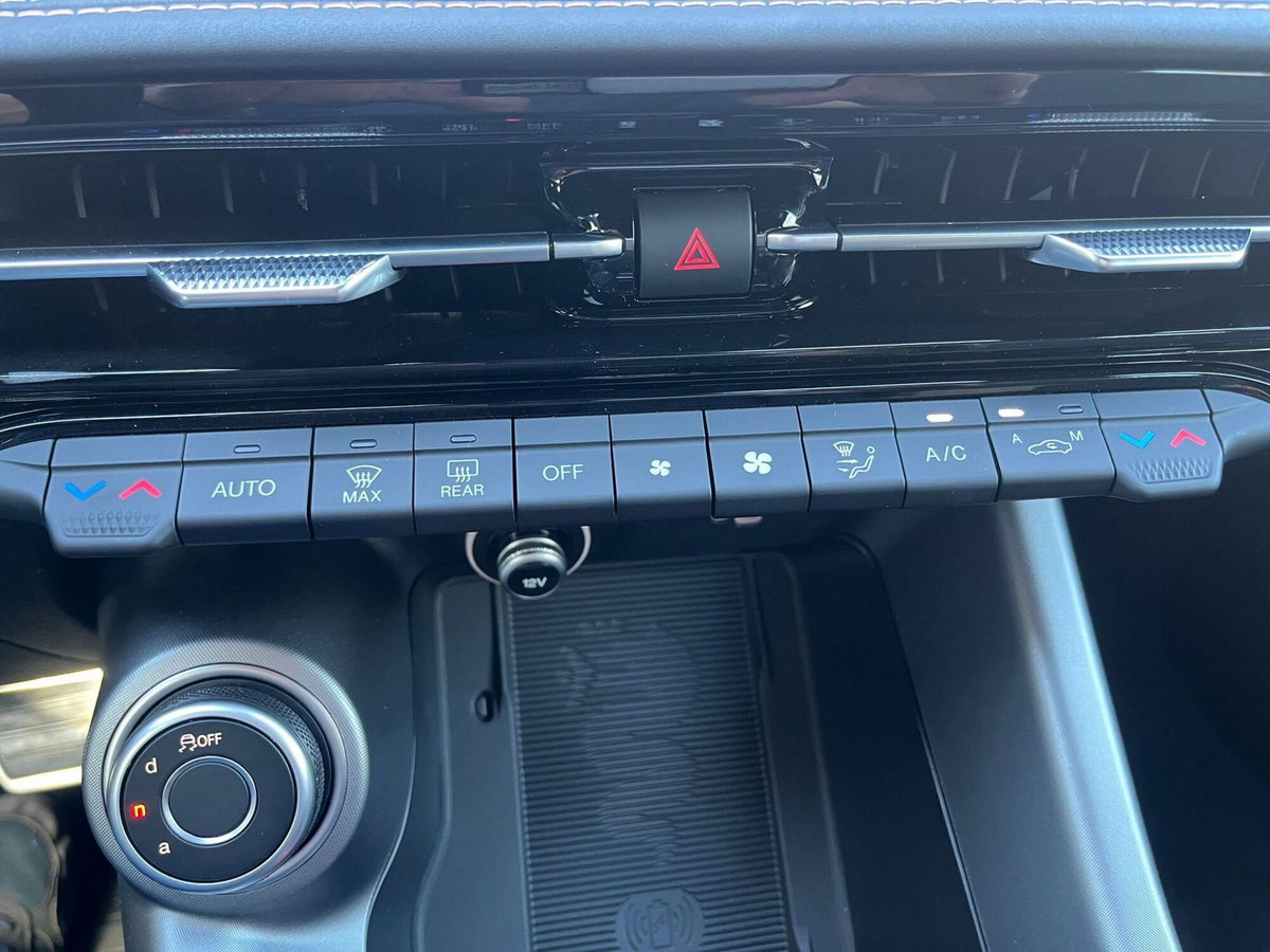 Alfa Romeo Tonale 1.5 hybrid Sprint 130cv tct7 (17)