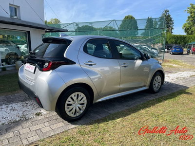 Toyota Yaris 1.5 Hybrid 5 porte Energy (7)