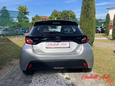 Toyota Yaris 1.5 Hybrid 5 porte Energy (8)