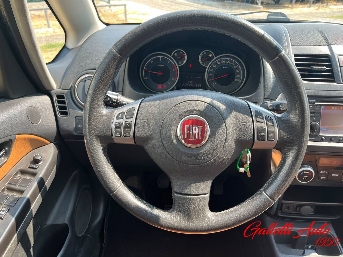 Fiat Sedici 2.0 MJT 16V DPF 4x4 Emotion (11)