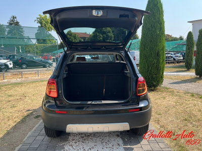 Fiat Sedici 2.0 MJT 16V DPF 4x4 Emotion (15)