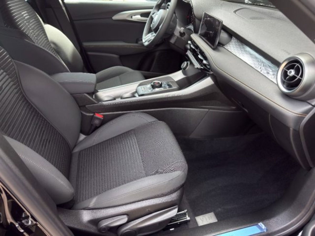 Alfa Romeo Tonale 1.6 Sprint 130cv tct6 (9)