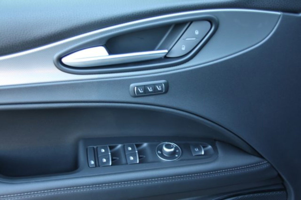 Alfa Romeo Stelvio Stelvio 2.2 Turbodiesel 160 CV AT8 RWD Sprint (13)