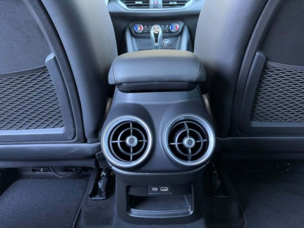 Alfa Romeo Stelvio Stelvio 2.2 Turbodiesel 160 CV AT8 RWD Sprint (16)