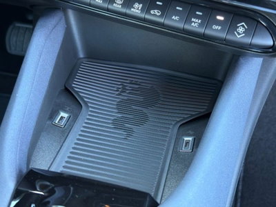 Alfa Romeo Junior 1.2 ibrida 145cv edct6 (20)
