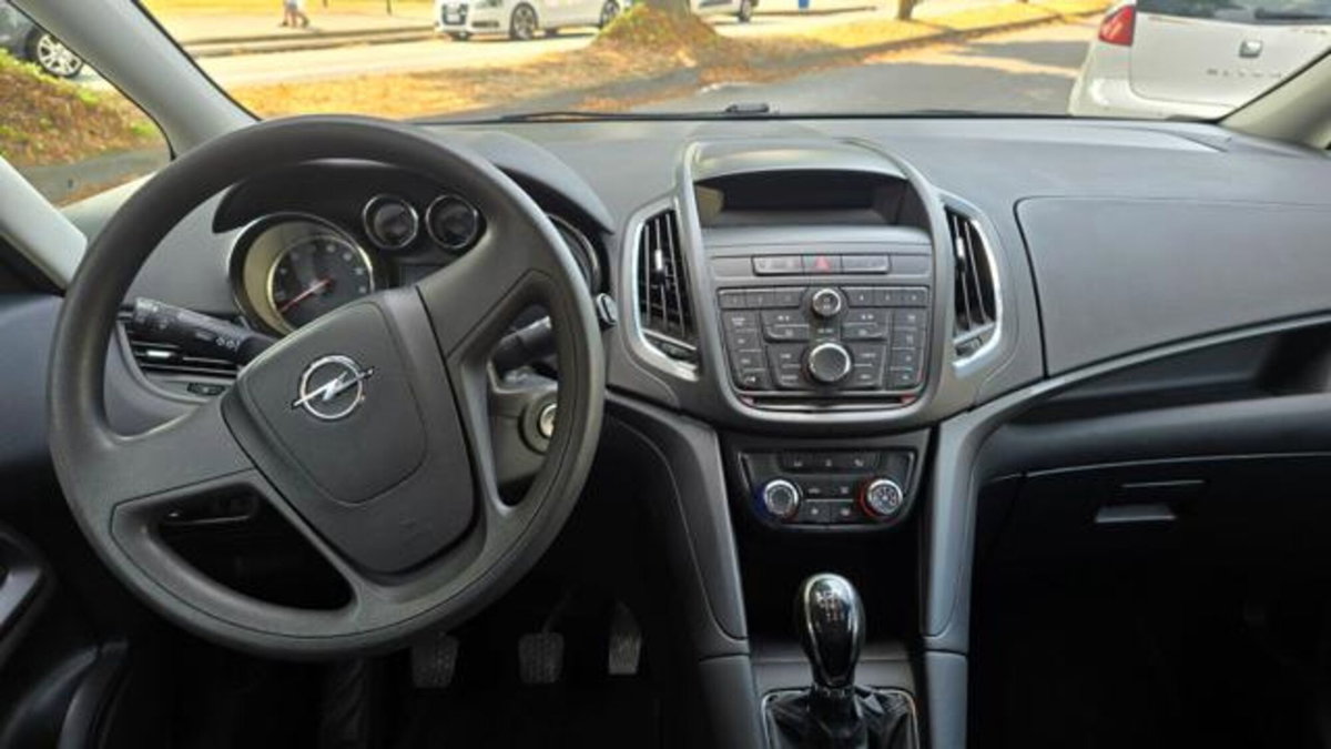 Opel Zafira 1.4 Turbo 120CV Innovation (16)