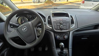 Opel Zafira 1.4 Turbo 120CV Innovation (16)