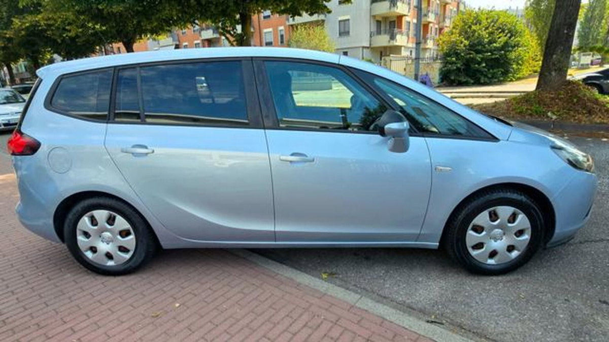 Opel Zafira 1.4 Turbo 120CV Innovation (9)