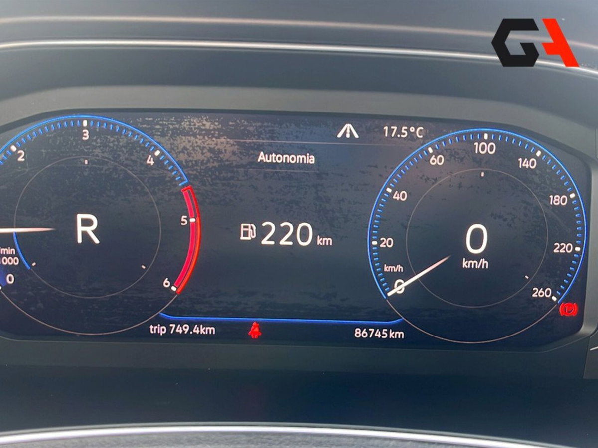 Volkswagen T-Roc 2.0 tdi Style 4motion 150cv dsg (11)