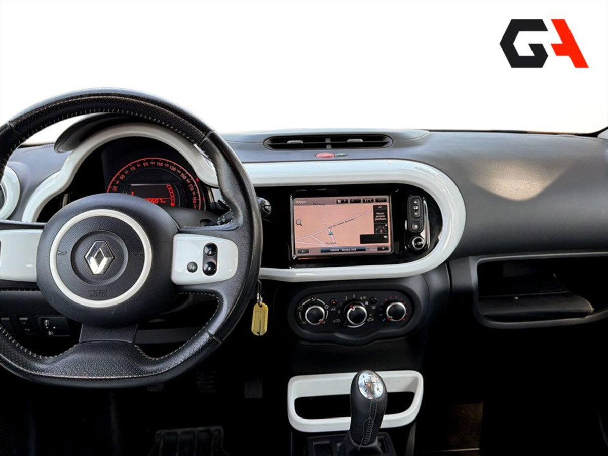 Renault Twingo SCe EDC Lovely (15)