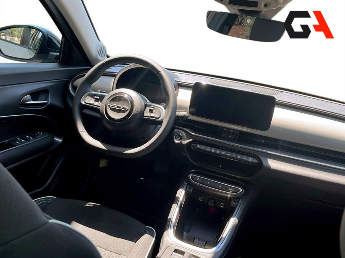 Fiat 600 1.2 hybrid Icon 145cv auto (17)