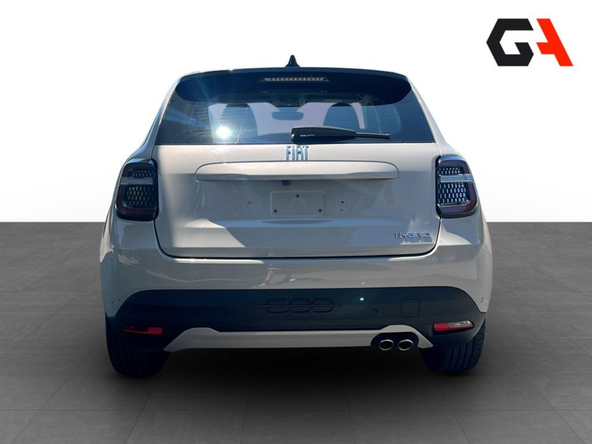 Fiat 600 1.2 hybrid Icon 145cv auto (6)