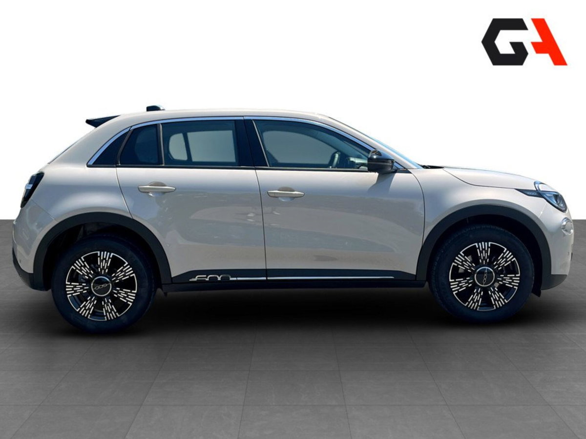 Fiat 600 1.2 hybrid Icon 145cv auto (8)