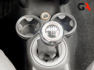 MINI Mini 1.6 16V One (72kW) (14)