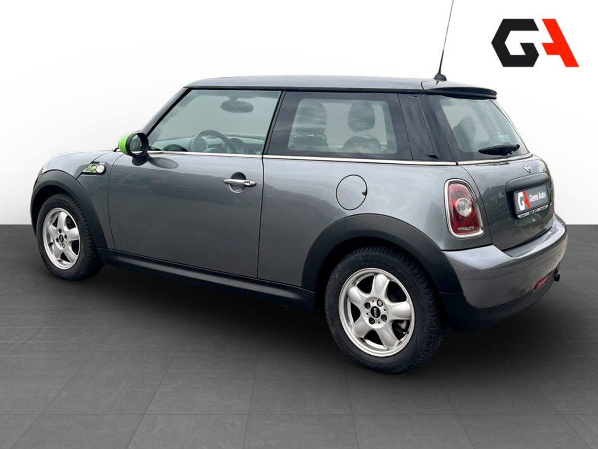 MINI Mini 1.6 16V One (72kW) (5)
