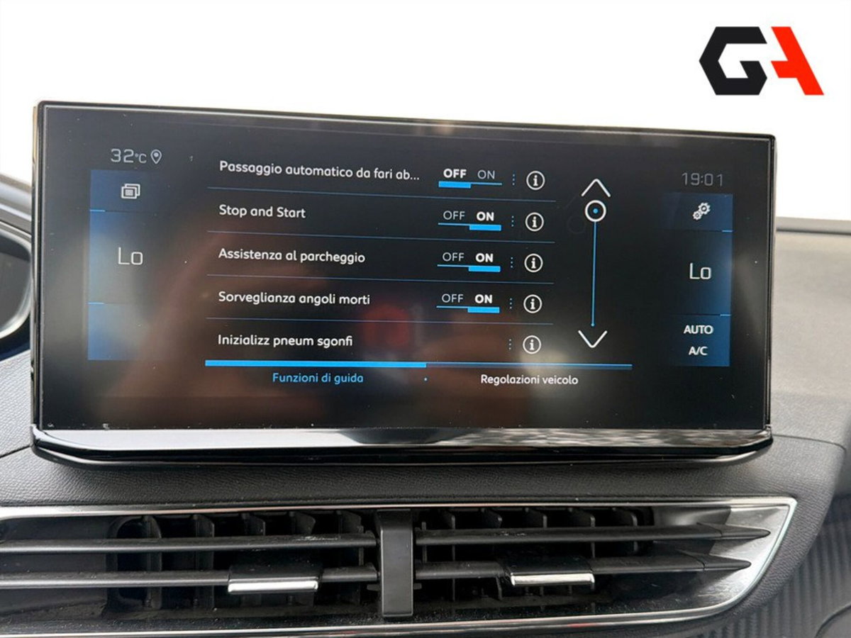 Peugeot 3008 BlueHDi 130 S&S Allure (16)
