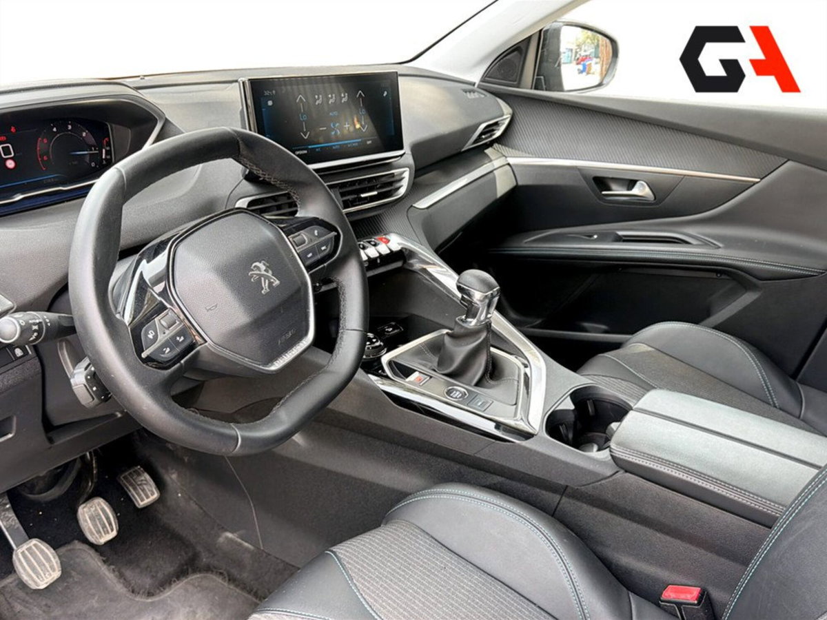 Peugeot 3008 BlueHDi 130 S&S Allure (9)