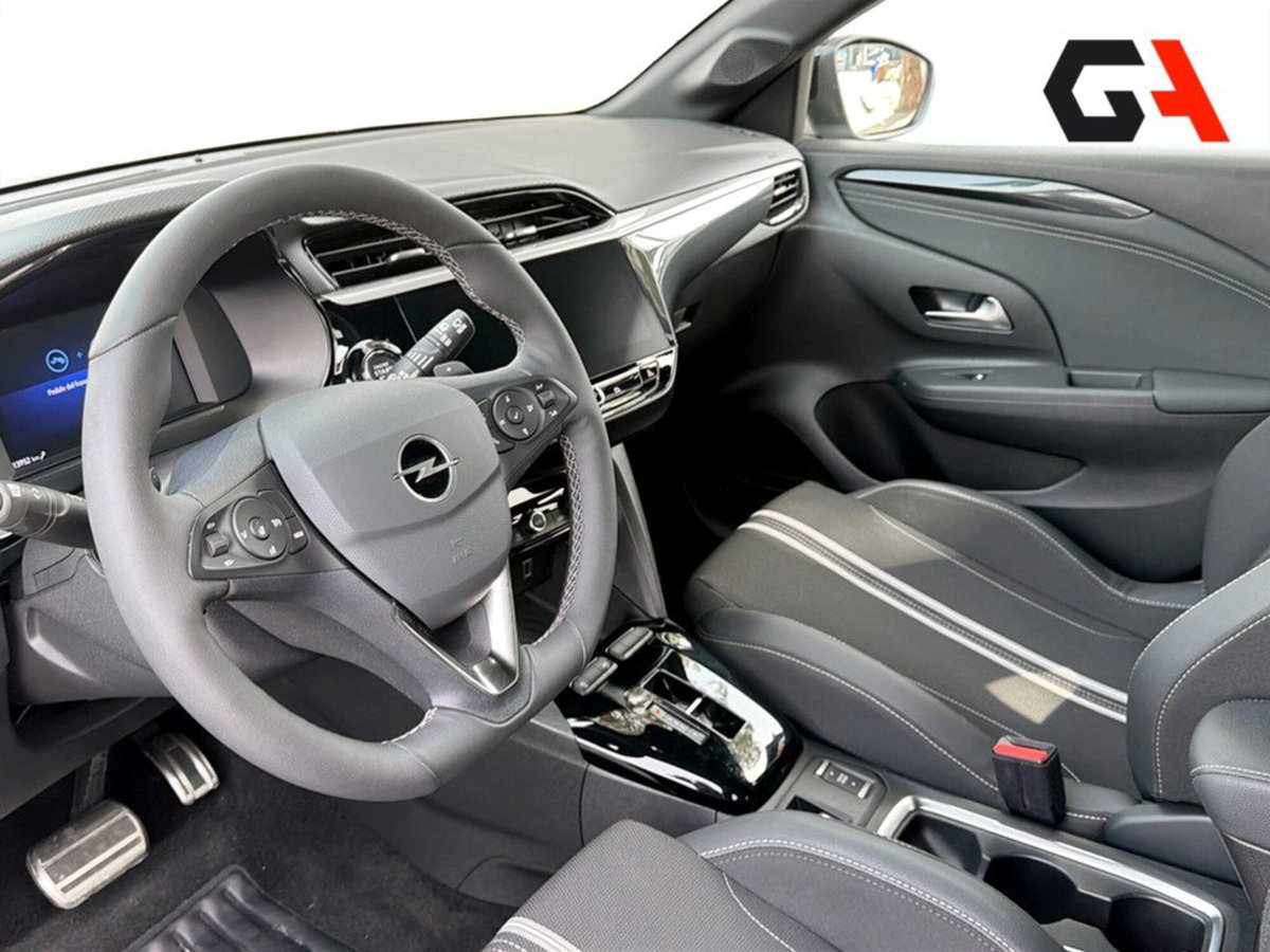 Opel Corsa 1.2 130 CV aut. GS Line (9)